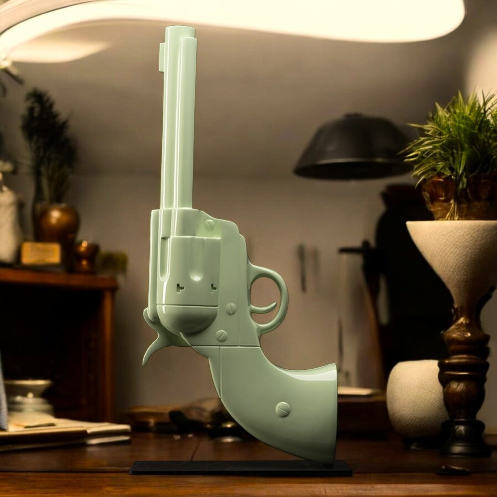 Colt vert sculpture en résine